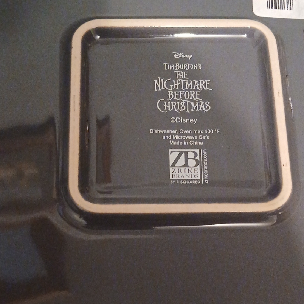 New! Disney The Nightmare Before Christmas 9" Square Ceramic Baking Dish - Picture 2 of 10